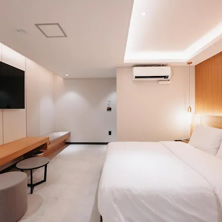 Cozy Tree Hotel Seomyeon Busan Room photo